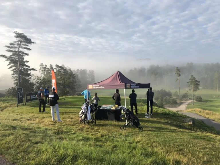 Hills Golf Golfpaket med boende