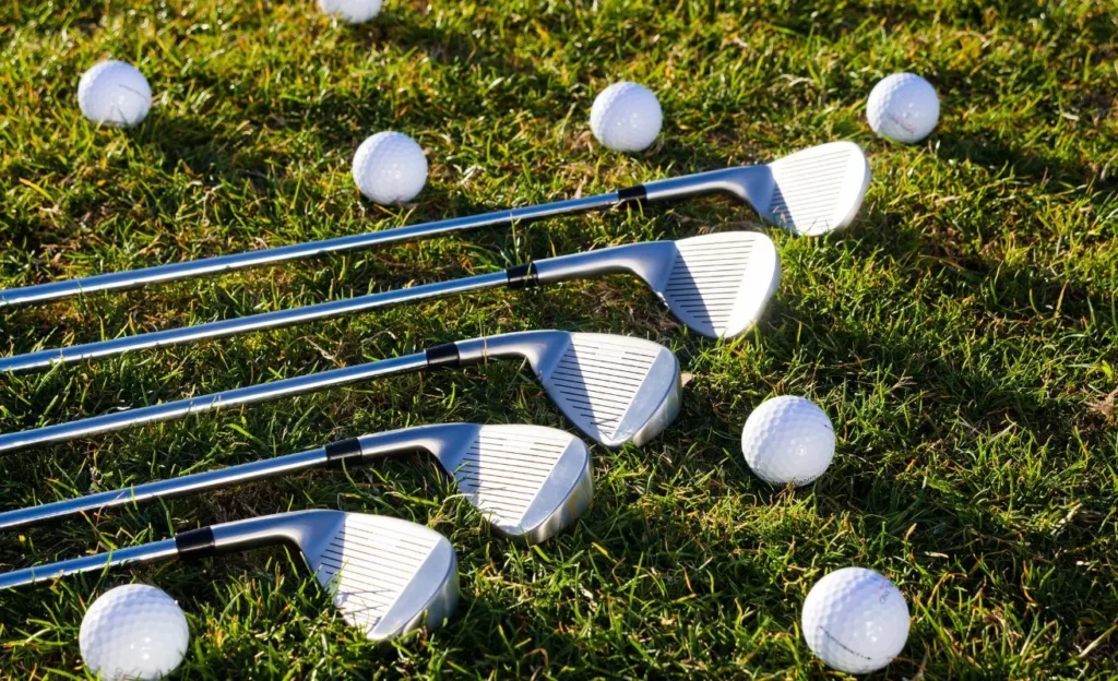 Vilka golfklubbor man behöver när man börjar spela golf